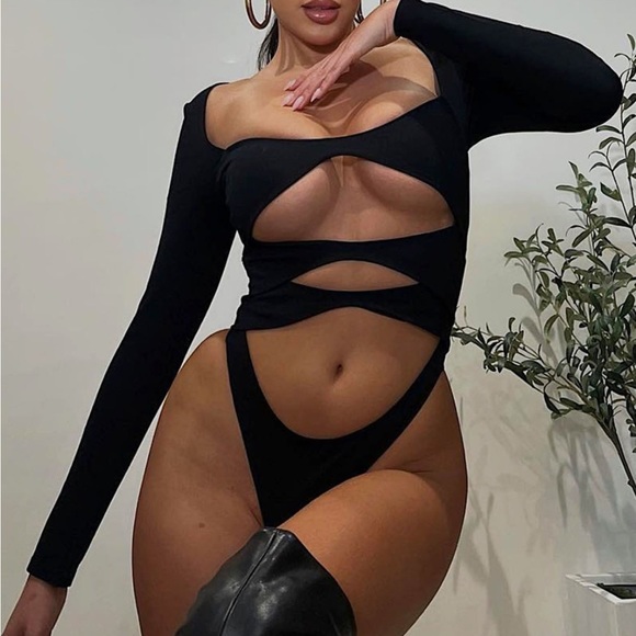 Fashion Nova Maryann Cut Out Bodysuit - Picture 1 of 5